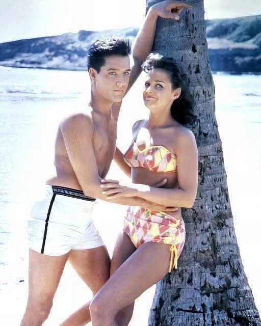 Elvis Presley: Die lustigen Backstage-Momente, die Sie noch nie gesehen haben