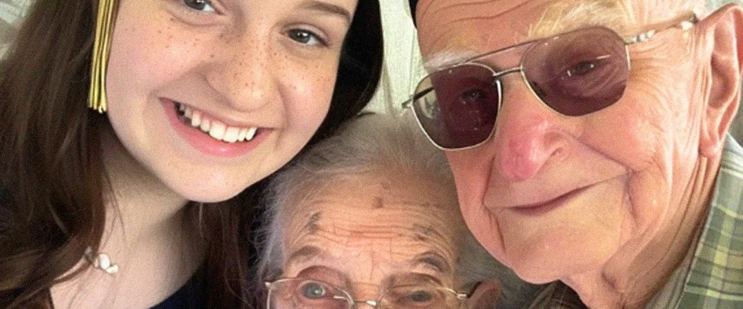 I KICKED OUT MY GRANDPARENTS, WHO RAISED ME, FROM MY GRADUATION — BUT KARMA QUICKLY TAUGHT ME A LESSON.