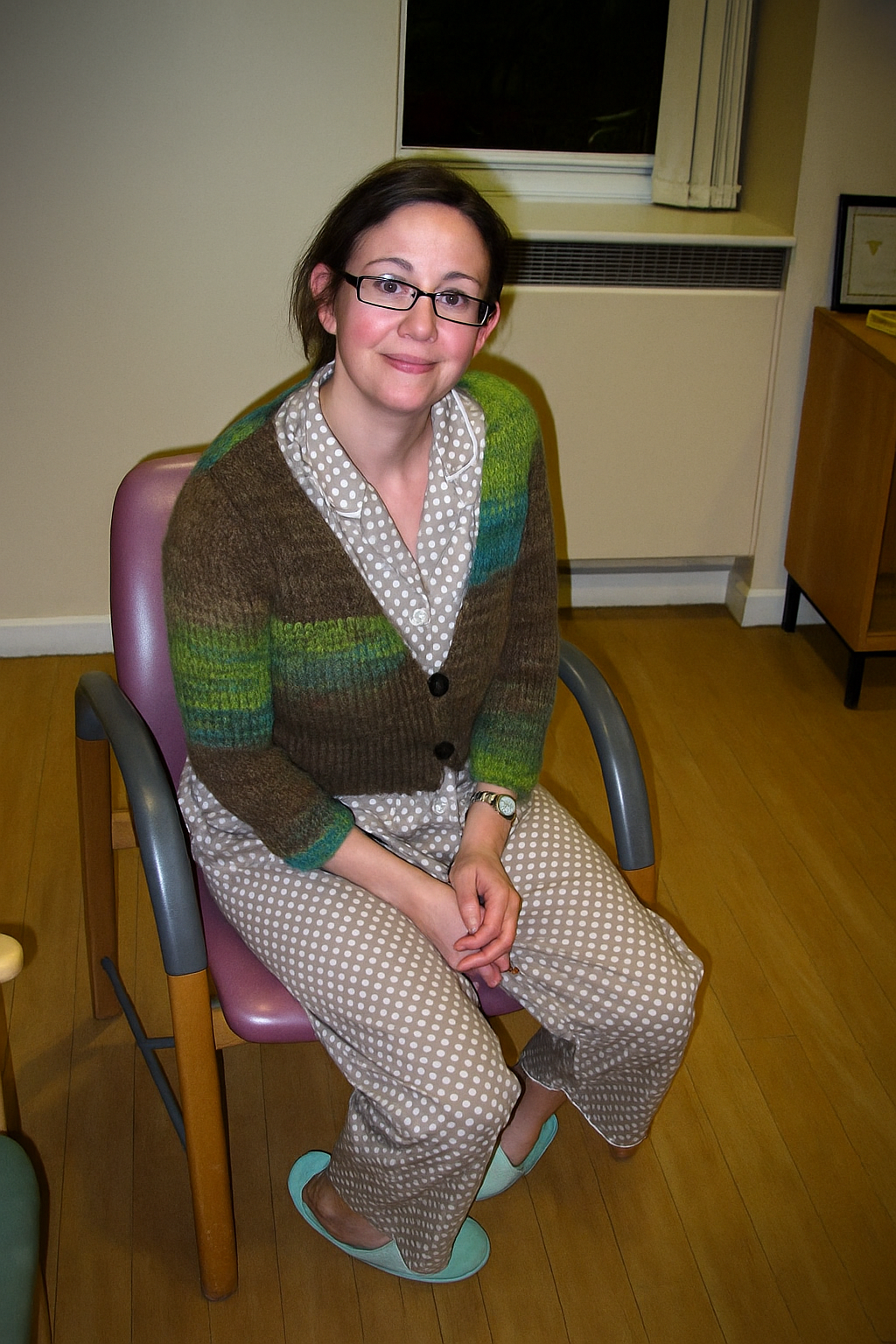 Nach 23 Ehejahren bittet sie um ein Date – und erfährt, dass ihr Mann sich für sie schämt. Doch das Leben lehrt ihn eine Lektion.